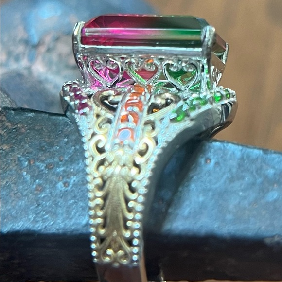 🍉 Emerald Cut Watermelon Quartz Ring 😍 - Picture 9 of 9
